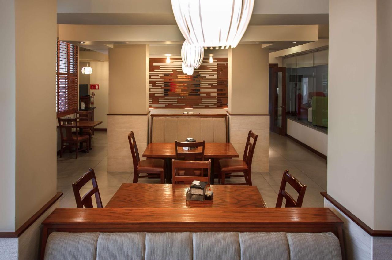 Best Western Cumbres Inn Cd. Cuauhtemoc Экстерьер фото