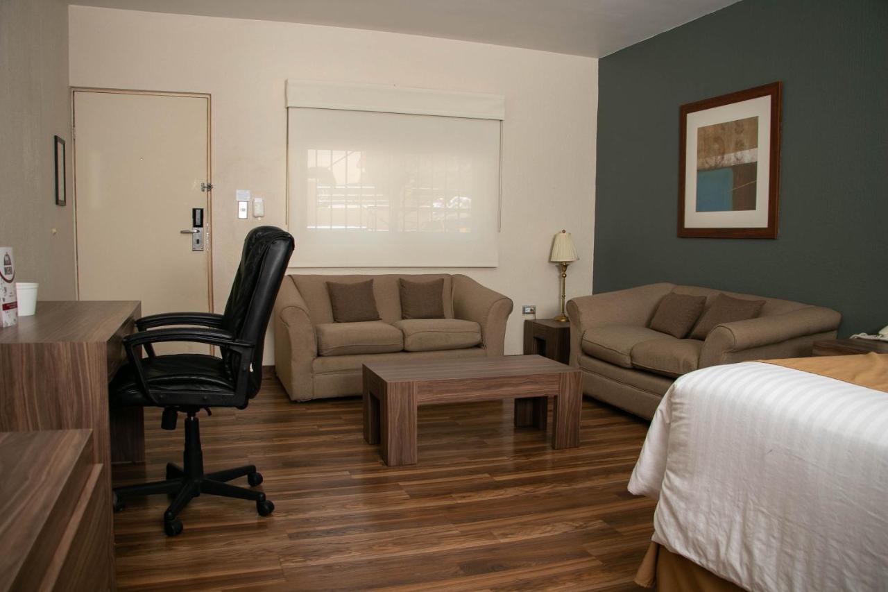 Best Western Cumbres Inn Cd. Cuauhtemoc Экстерьер фото