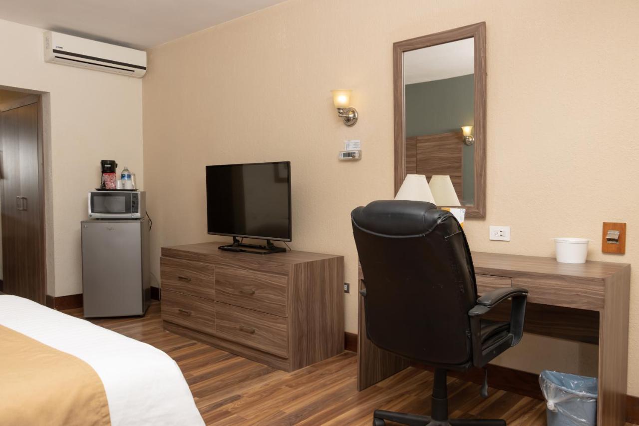 Best Western Cumbres Inn Cd. Cuauhtemoc Экстерьер фото