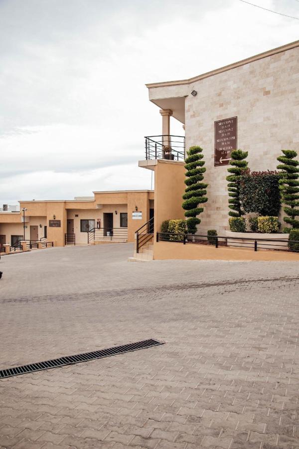 Best Western Cumbres Inn Cd. Cuauhtemoc Экстерьер фото