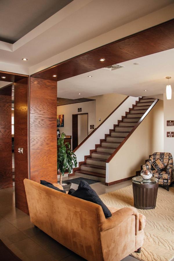 Best Western Cumbres Inn Cd. Cuauhtemoc Экстерьер фото