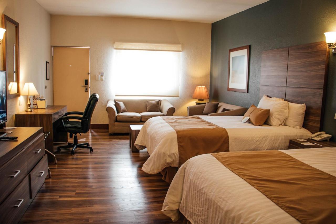 Best Western Cumbres Inn Cd. Cuauhtemoc Экстерьер фото